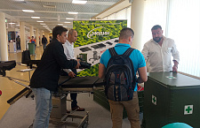 Медин на выставке "Военно-полевая хирургия и реабилитация"